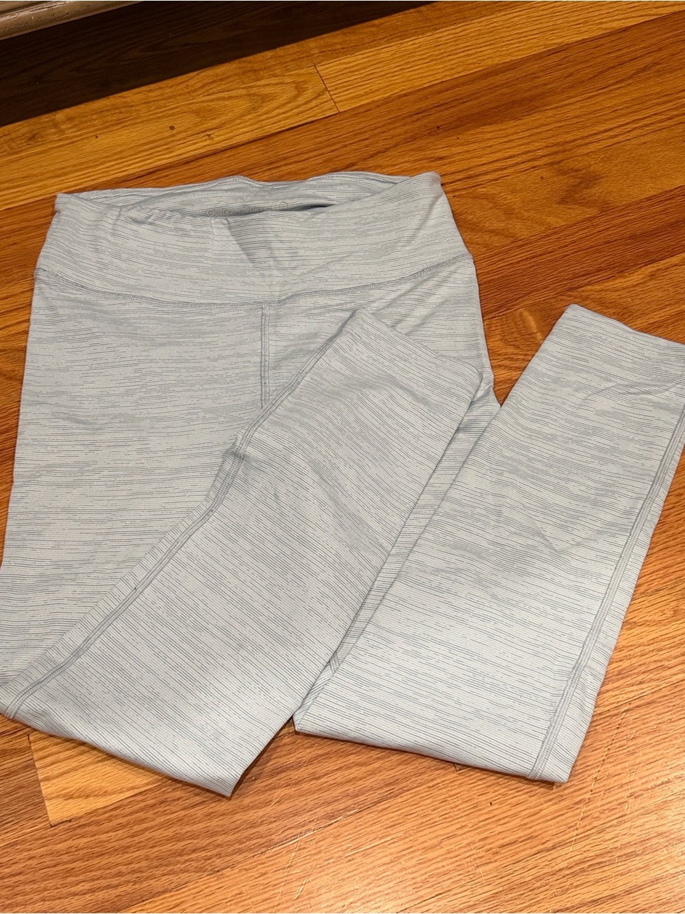 OUTDOOR VOICES Light Gray Heather Performance Leggings
